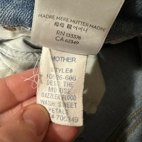 Mother the mid rise dazzler flood sweet petals wash size 27 style 10526-686 - Picture 5 of 11